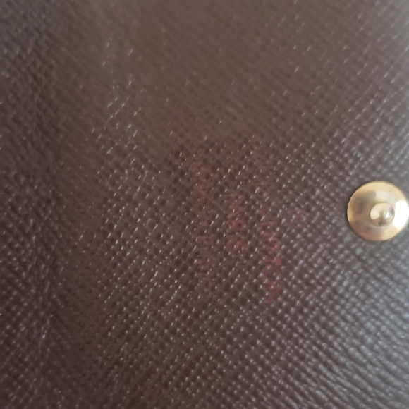 Louise Vuitton Key Holder - Picture 5 of 12